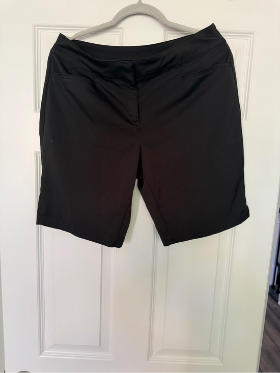 Grand Slam Pants - Black Women’s Stretch Bermuda Shorts